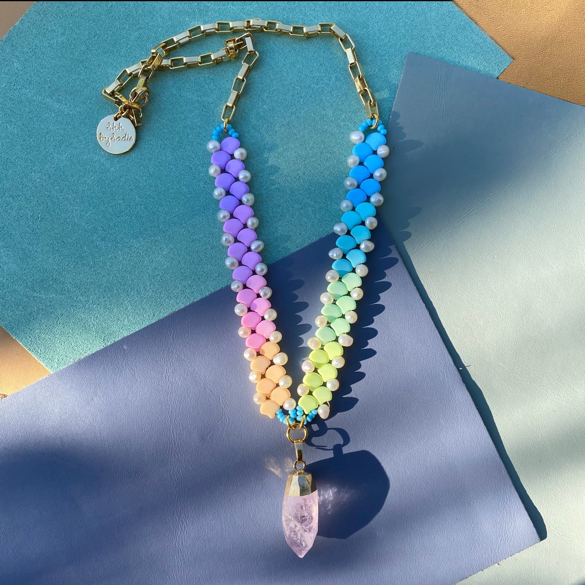Pastel Rainbow Amethyst Necklace - Pride Fire - pastel GREEN - Necklaces